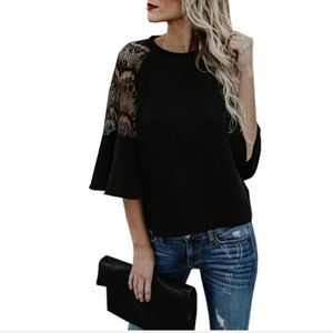 SALE 🛍 Lace Bell Sleeve Top